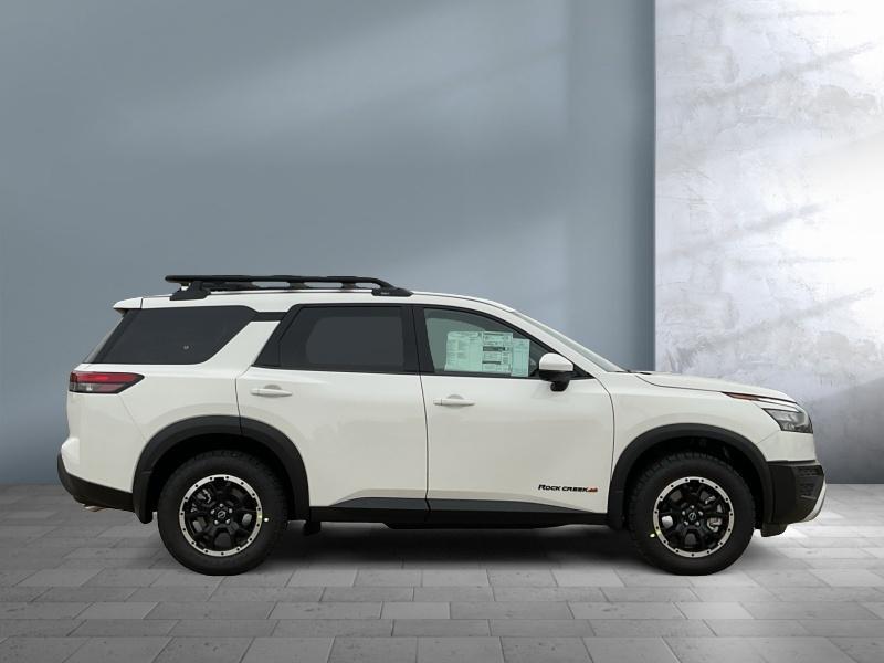 new 2025 Nissan Pathfinder car, priced at $40,019