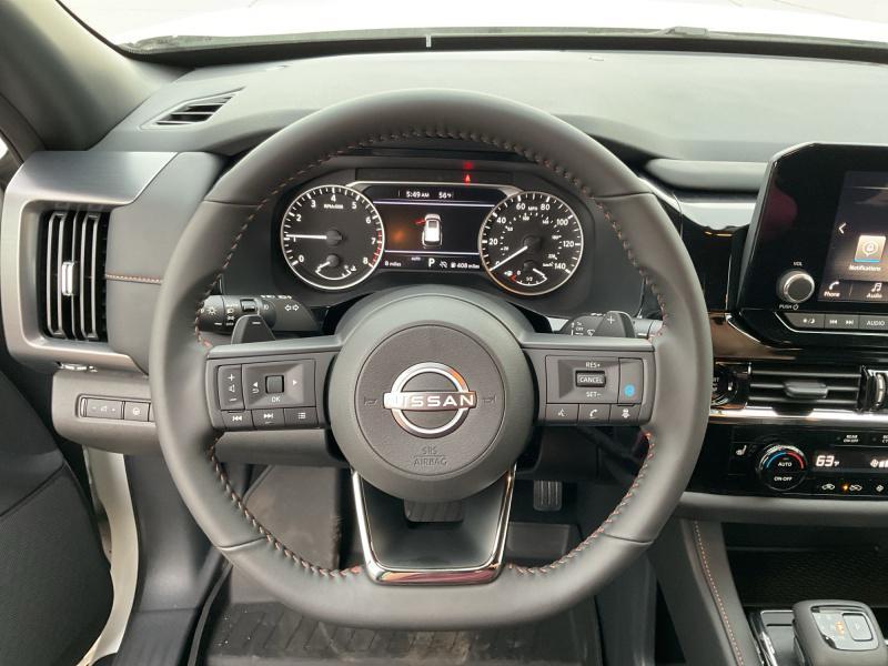 new 2025 Nissan Pathfinder car, priced at $40,019