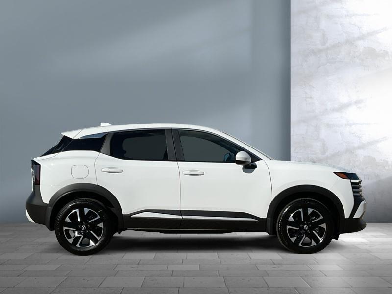 new 2025 Nissan Kicks car, priced at $26,579