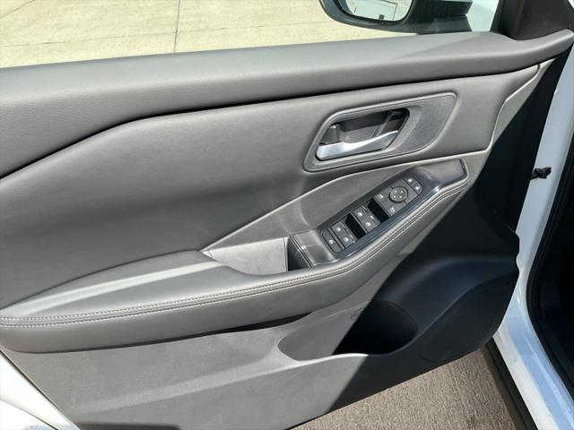 new 2025 Nissan Rogue car, priced at $32,734