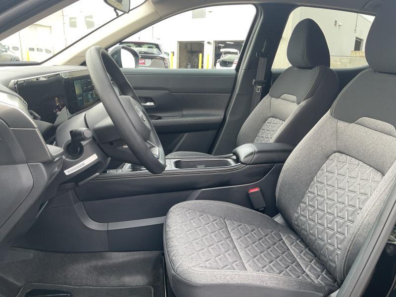 new 2025 Nissan Kicks car, priced at $26,984