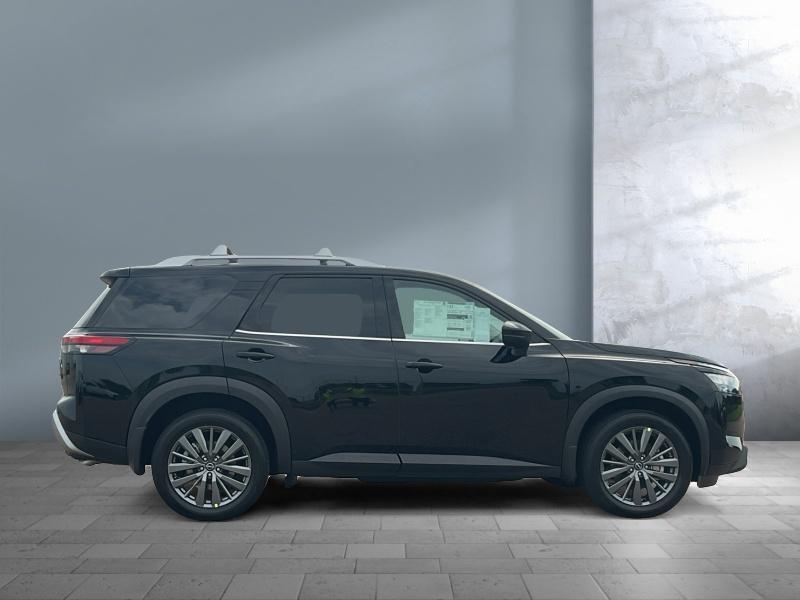 new 2025 Nissan Pathfinder car, priced at $45,324