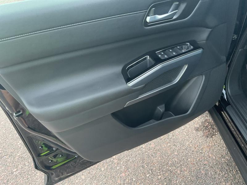 new 2025 Nissan Pathfinder car, priced at $45,324