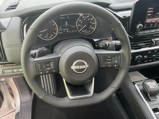 new 2025 Nissan Pathfinder car, priced at $43,674