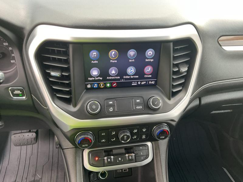 used 2023 GMC Acadia car, priced at $30,944