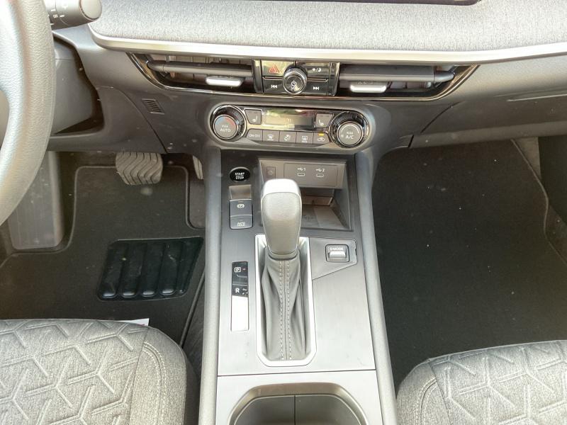 new 2026 Nissan Kicks car, priced at $28,424