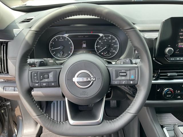 new 2025 Nissan Pathfinder car, priced at $44,264