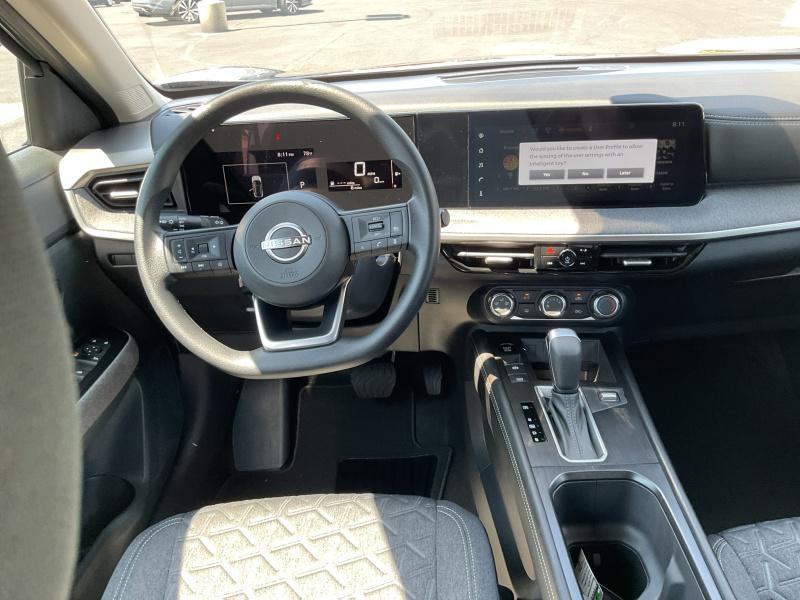 new 2025 Nissan Kicks car, priced at $27,929
