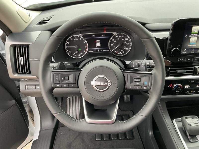 new 2025 Nissan Pathfinder car, priced at $45,799