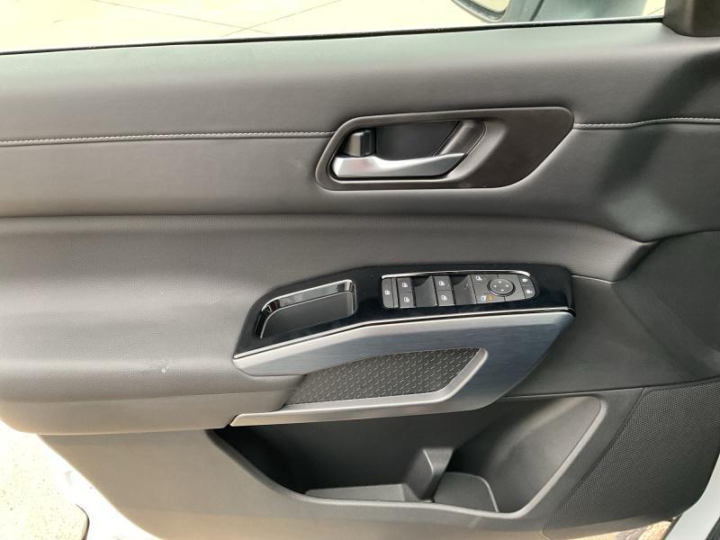 new 2025 Nissan Pathfinder car, priced at $45,799