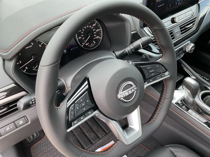 new 2025 Nissan Altima car, priced at $34,084