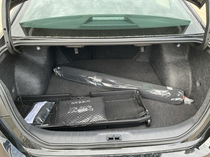 new 2025 Nissan Altima car, priced at $34,084