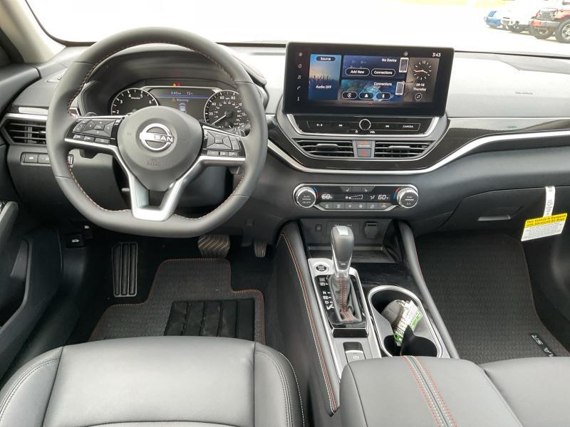 new 2025 Nissan Altima car, priced at $34,084