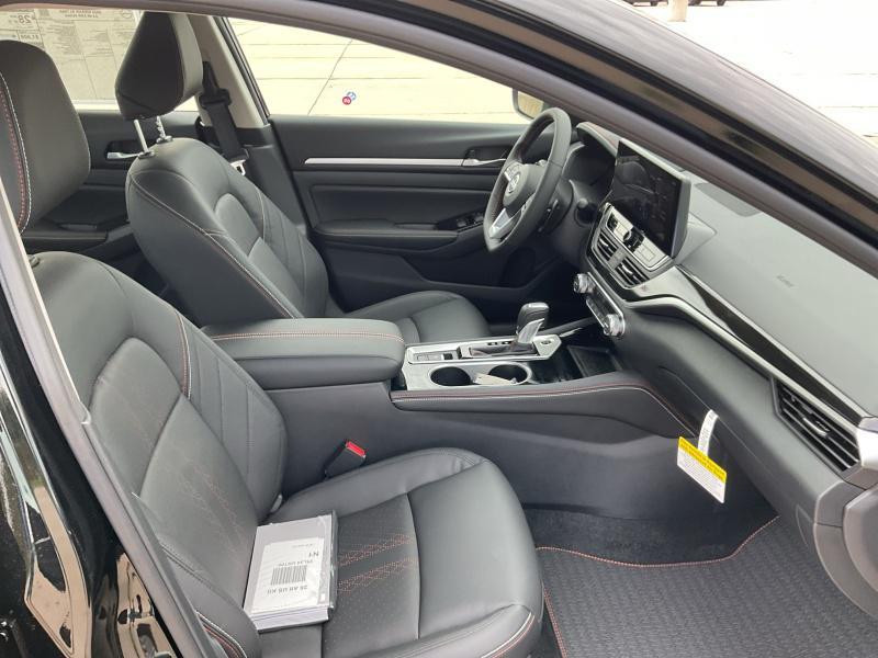 new 2025 Nissan Altima car, priced at $34,084