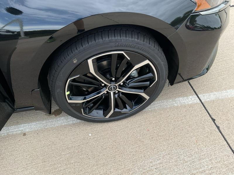 new 2025 Nissan Altima car, priced at $34,084