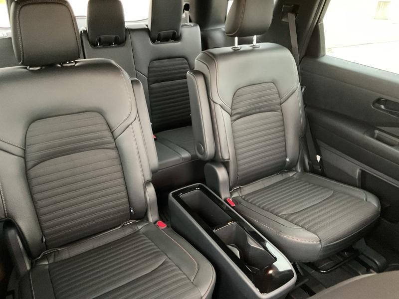 new 2025 Nissan Pathfinder car, priced at $40,019