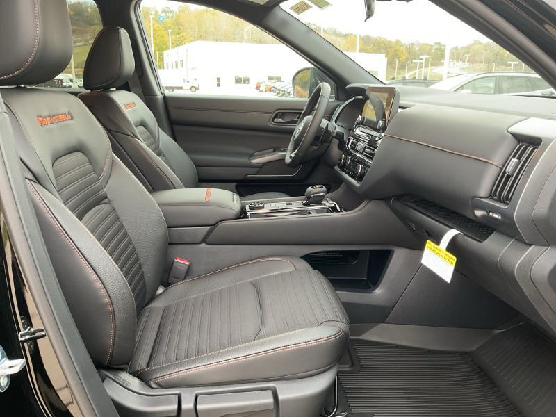 new 2025 Nissan Pathfinder car, priced at $40,019