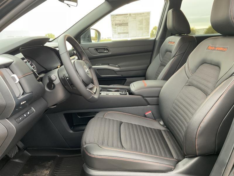 new 2025 Nissan Pathfinder car, priced at $40,019