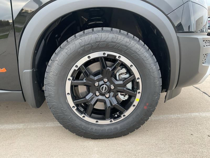 new 2025 Nissan Pathfinder car, priced at $40,019