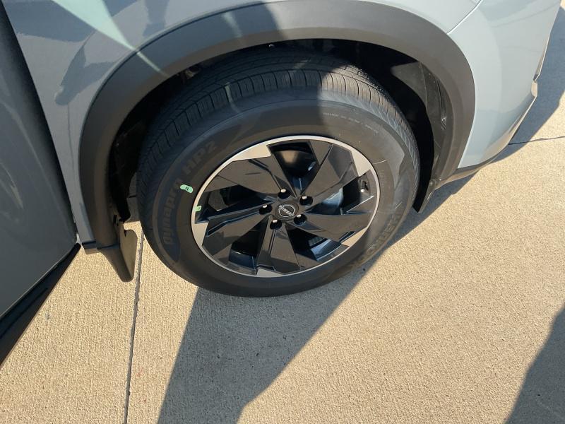 new 2026 Nissan Rogue car, priced at $33,299