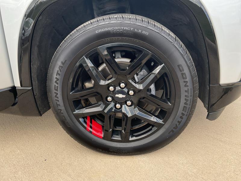 used 2020 Chevrolet Traverse car, priced at $28,944