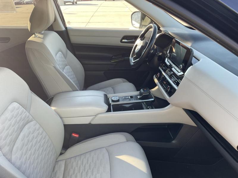 used 2022 Nissan Pathfinder car, priced at $28,944