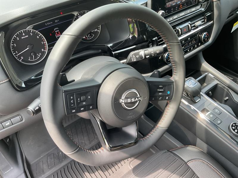 new 2025 Nissan Pathfinder car, priced at $47,009