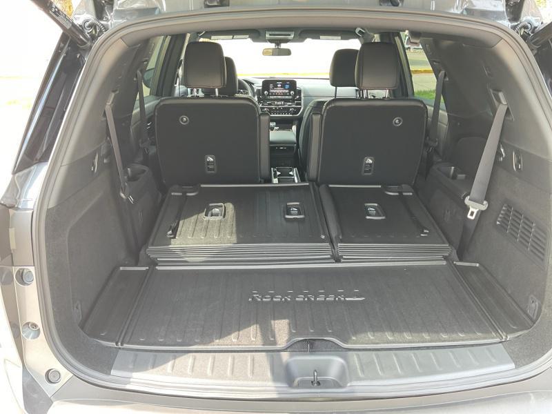 new 2025 Nissan Pathfinder car, priced at $47,009