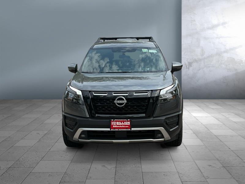 new 2025 Nissan Pathfinder car, priced at $47,009