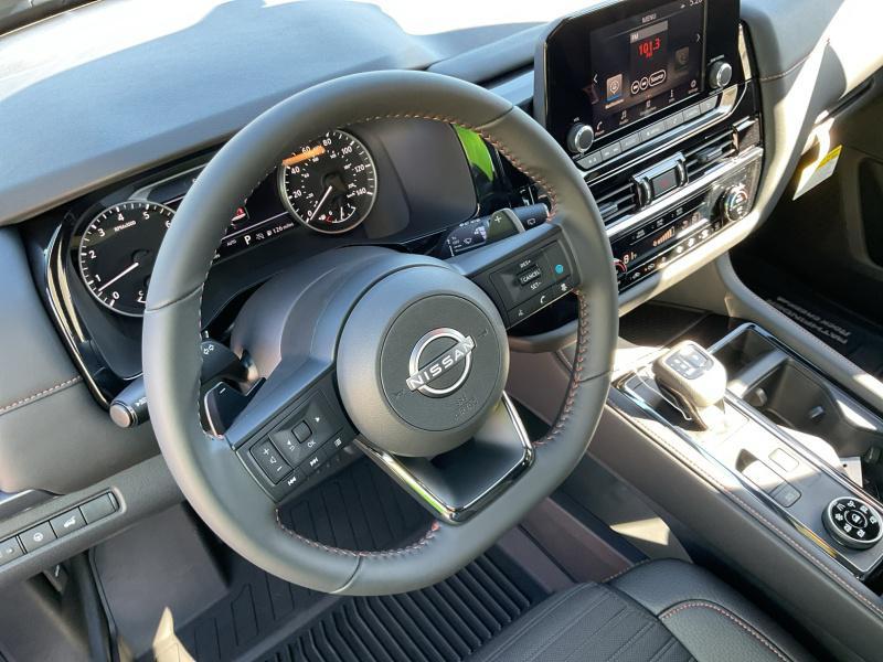 new 2025 Nissan Pathfinder car, priced at $47,459