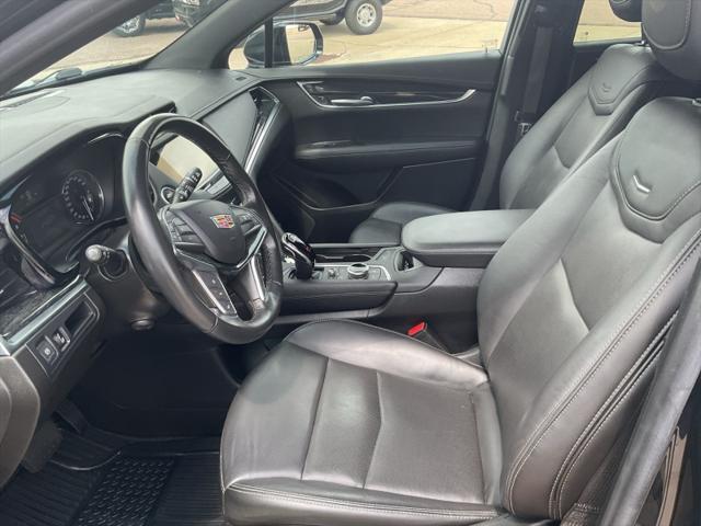 used 2021 Cadillac XT5 car, priced at $35,900