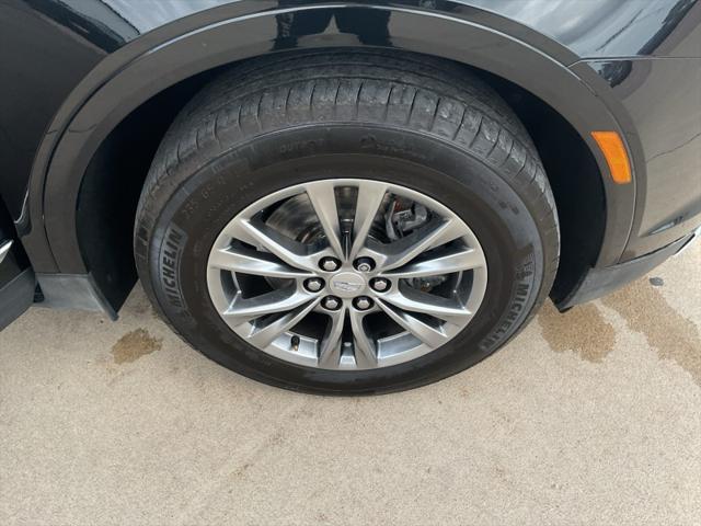 used 2021 Cadillac XT5 car, priced at $35,900