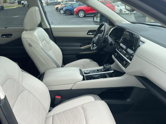 used 2022 Nissan Pathfinder car, priced at $33,944