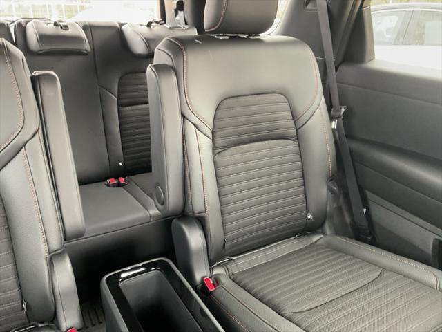new 2025 Nissan Pathfinder car, priced at $47,309