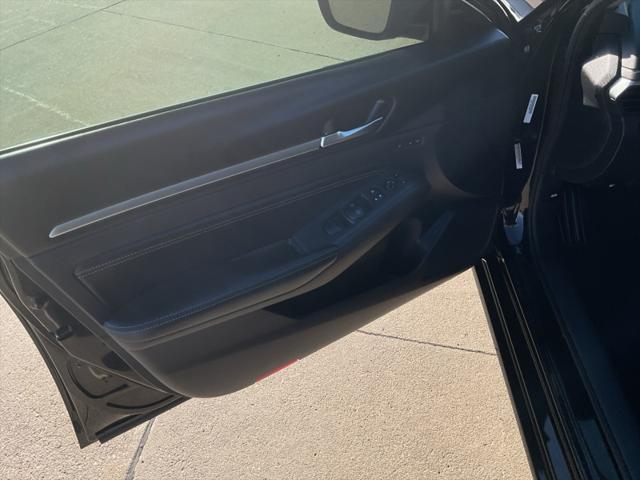 used 2019 Nissan Altima car, priced at $27,900