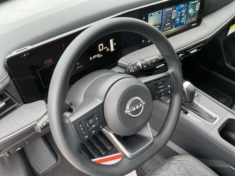 new 2026 Nissan Kicks car, priced at $27,774