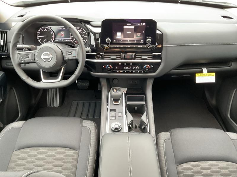 new 2025 Nissan Pathfinder car, priced at $41,774