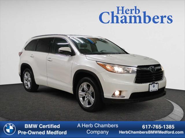 used 2015 Toyota Highlander car, priced at $18,998