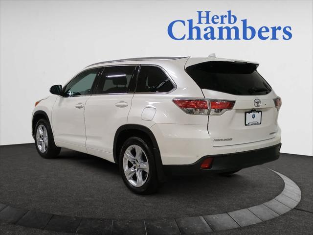 used 2015 Toyota Highlander car, priced at $18,998