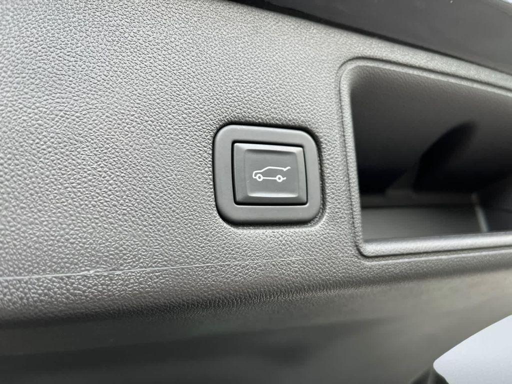 used 2023 GMC Terrain car, priced at $28,998