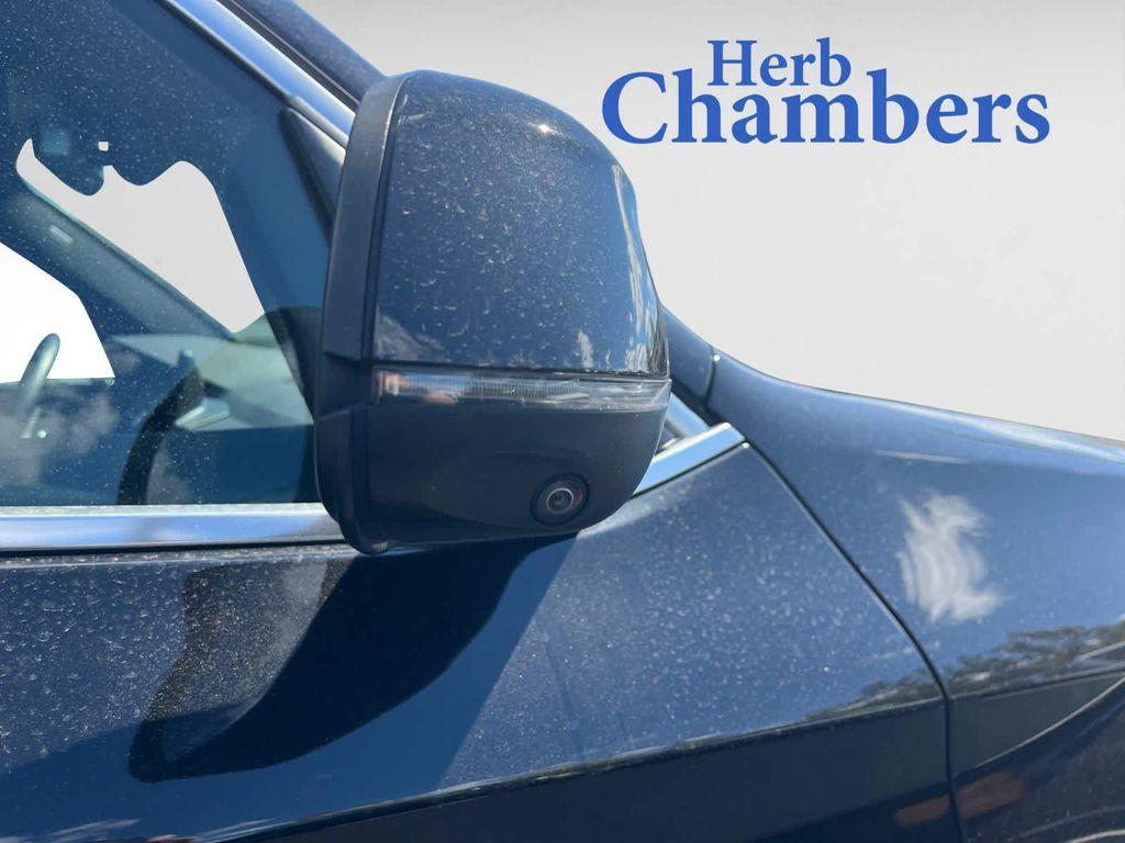 used 2023 BMW X3 car, priced at $35,998