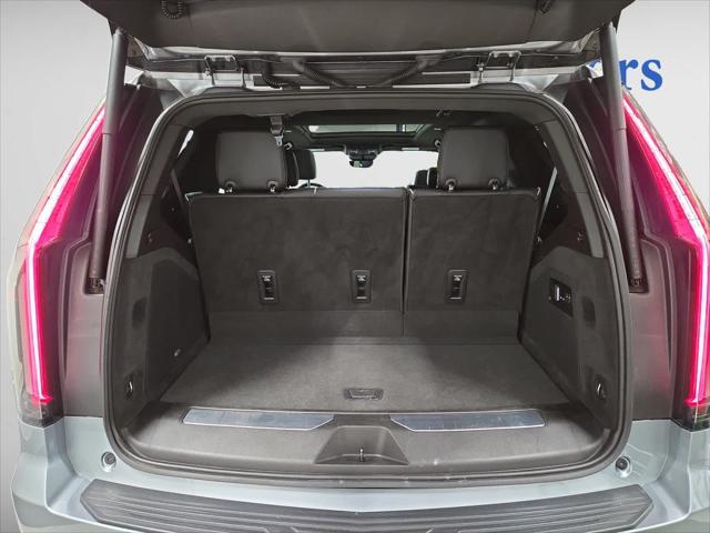 used 2023 Cadillac Escalade car, priced at $64,998