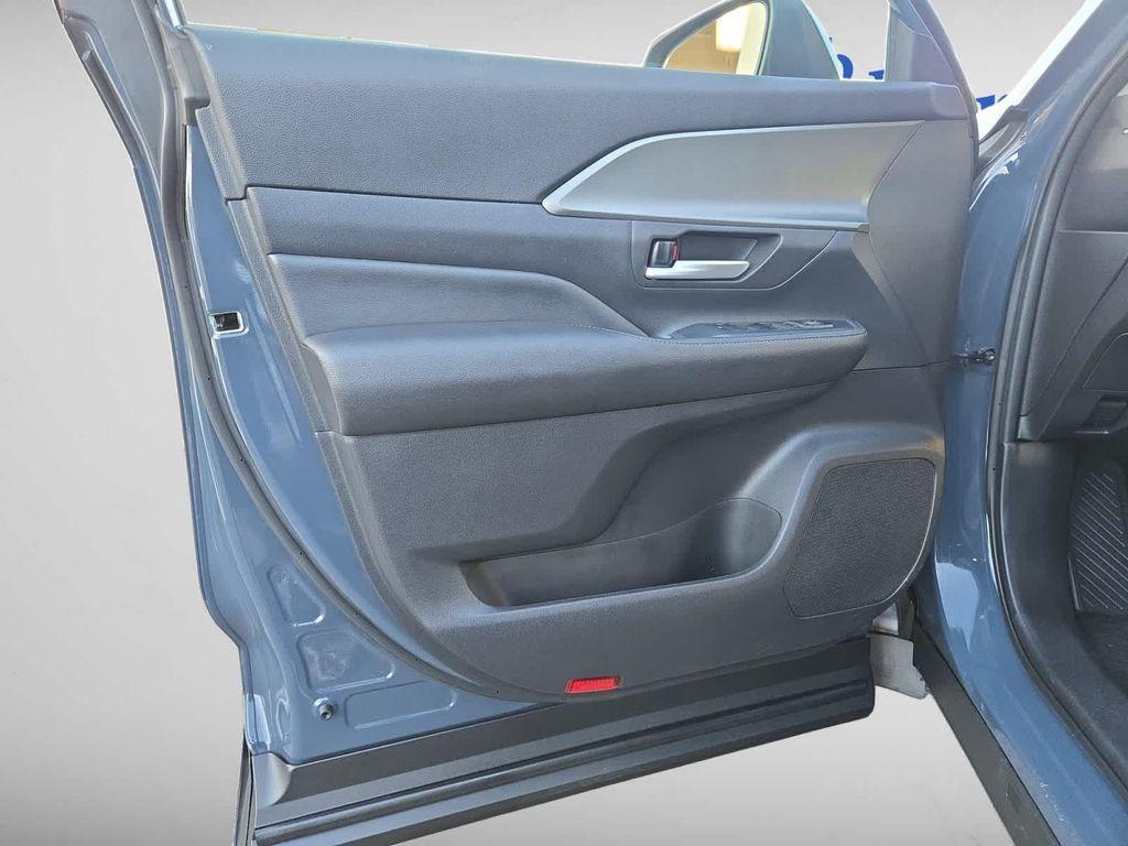 used 2024 Toyota Grand Highlander car, priced at $45,497