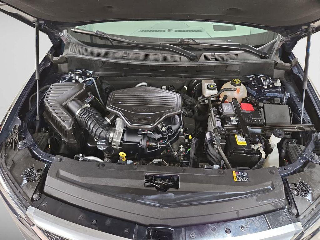 used 2022 Cadillac XT6 car, priced at $32,497