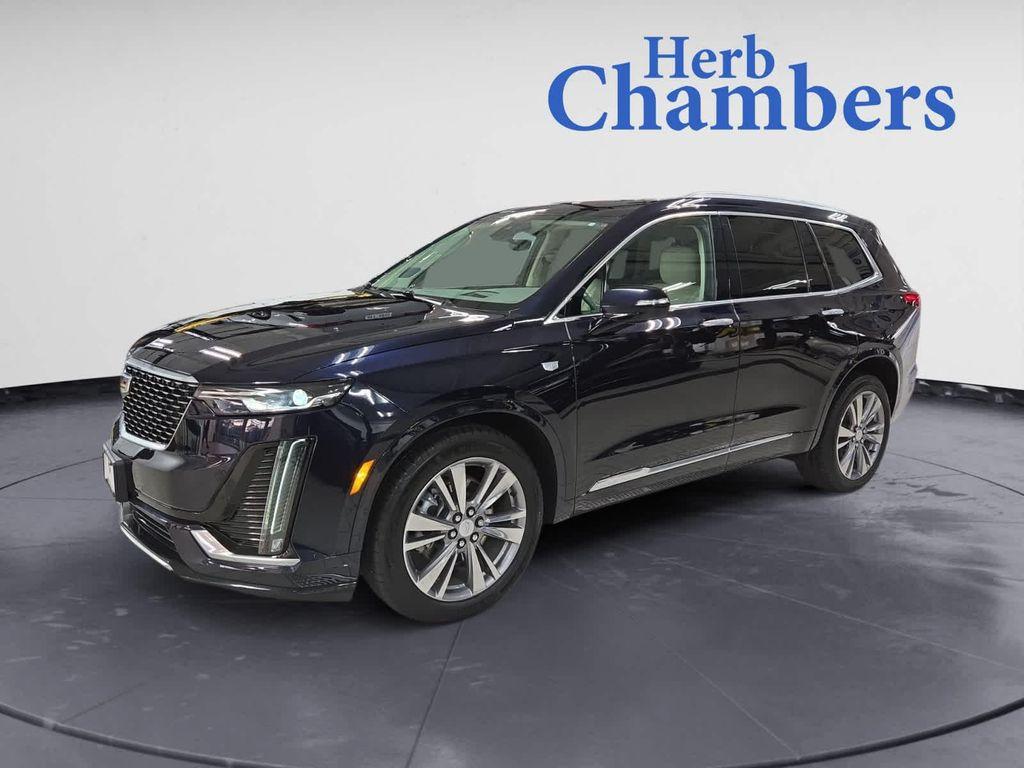 used 2022 Cadillac XT6 car, priced at $32,497