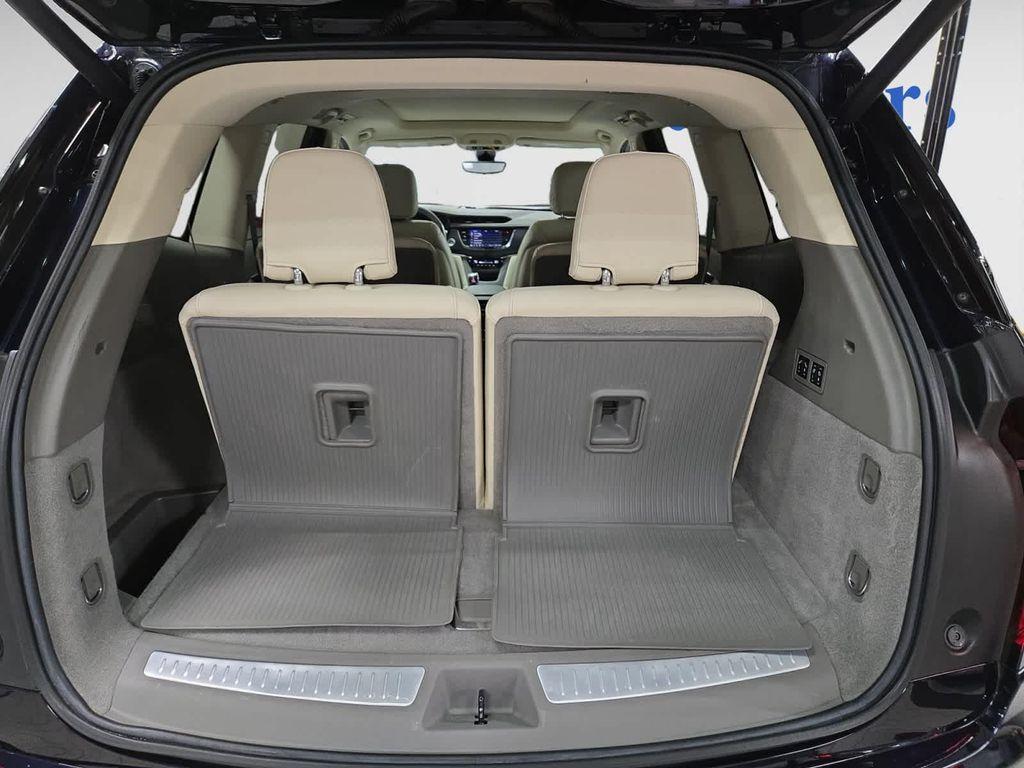 used 2022 Cadillac XT6 car, priced at $32,497