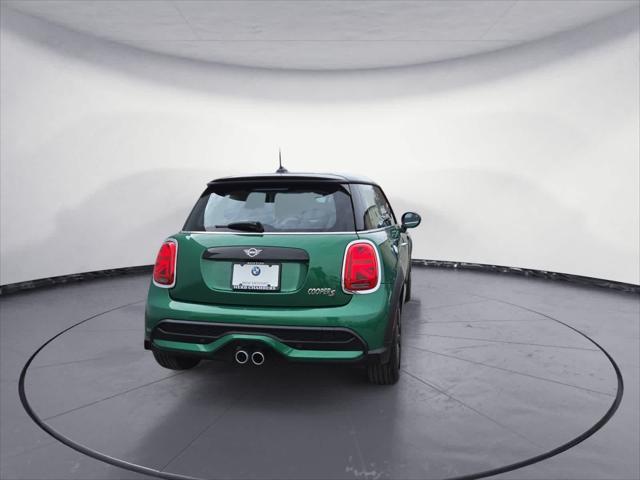 used 2023 MINI Hardtop car, priced at $26,998