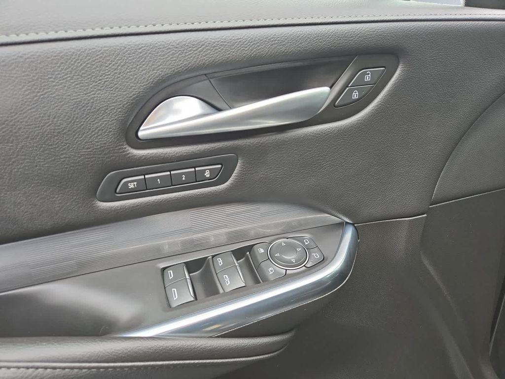 used 2024 Cadillac XT4 car, priced at $32,497