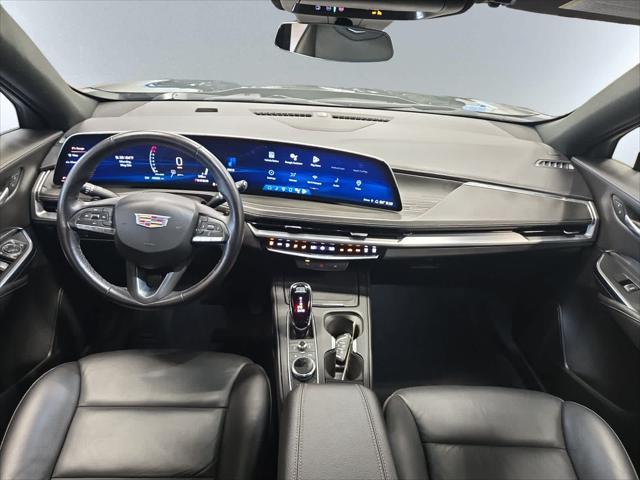 used 2024 Cadillac XT4 car, priced at $36,398