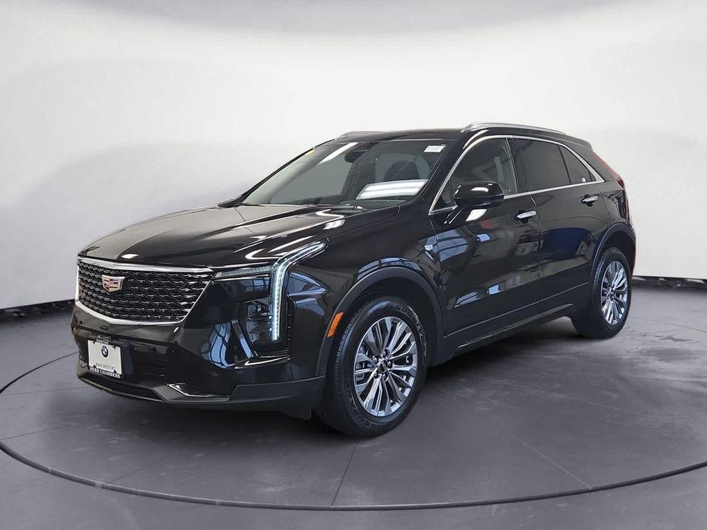 used 2024 Cadillac XT4 car, priced at $32,497